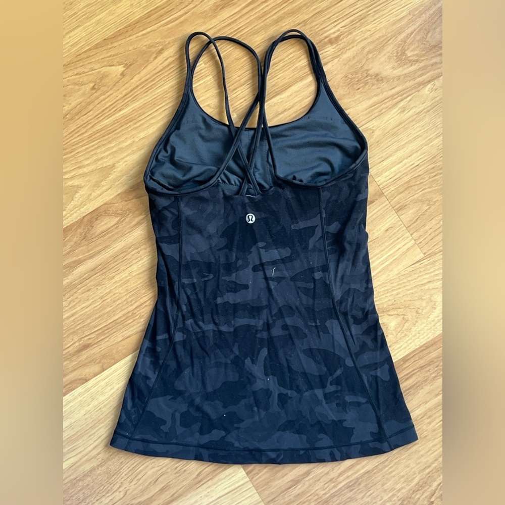 Lululemon Tank size 4